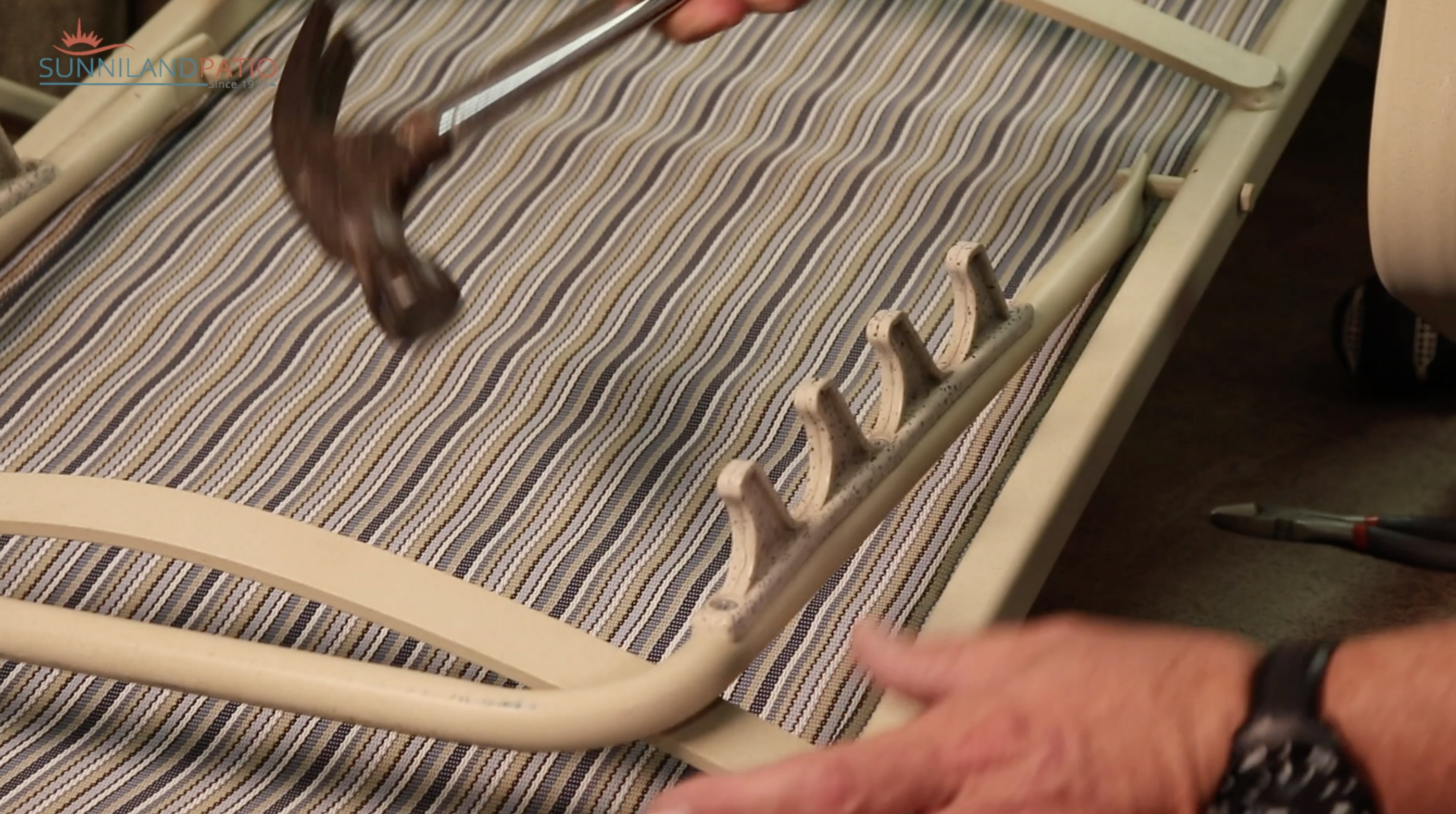 How To Replace Adjustment Brackets Sunniland Patio Patio Furniture